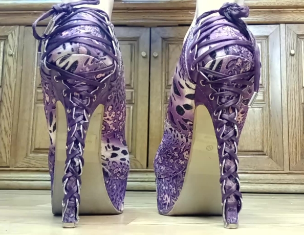 content/annika-dangling-purple-heels/4.jpg